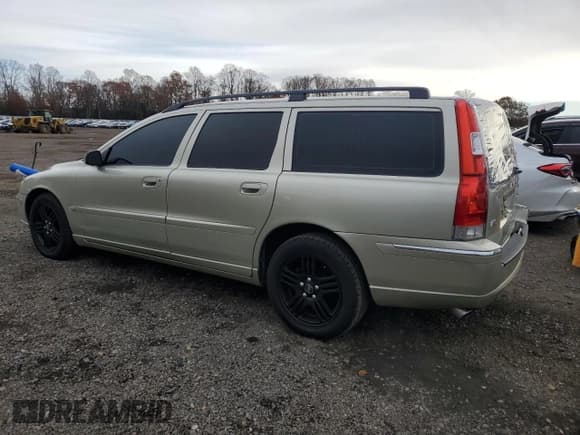 ✅ 2006 Volvo V70 2.5L Turbo • VIN: YV1SW592662578670 • Lot: 92181065. Listed on Copart with 239,115 mi. Free auction sales archive from the USA and detailed vehicle history report at DreamBid. Image 2.