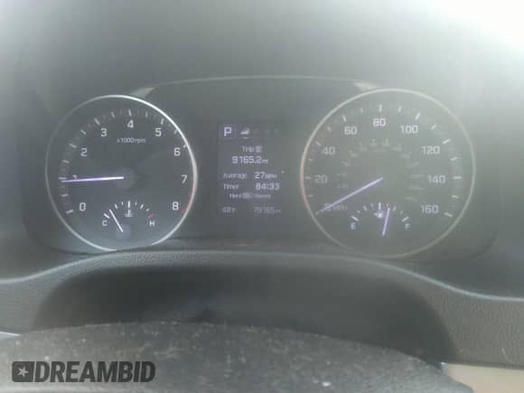 2018 Hyundai Elantra Value Edition z VIN 5NPD84LF1JH334060, wystawiony jako IAAI lot #41300114 z przebiegiem 79 165 mil mil oraz . Historia ofert i sprzedaży dostępna na DreamBid. Obrazek 7.