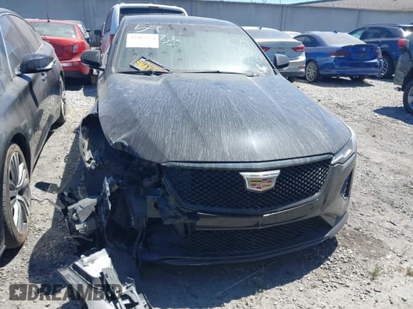 ✅ 2021 Cadillac CT4 V-Series • VIN: 1G6DD5RL4M0127827 • Lot: 42507374. Wystawiony na IAAI z przebiegiem 86 952 mil. Bezpłatny archiwum sprzedaży aukcyjnych z USA i szczegółowy raport historii pojazdu na DreamBid. Zdjęcie 12.