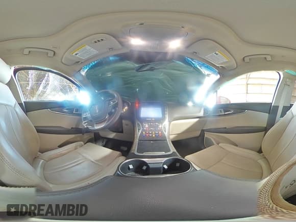 ✅ 2020 Lincoln Nautilus Reserve • VIN: 2LMPJ8KP2LBL12456 • Lot: 82631985. Wystawiony na Copart z przebiegiem 40 117 mil. Bezpłatny archiwum sprzedaży aukcyjnych z USA i szczegółowy raport historii pojazdu na DreamBid. Zdjęcie 15.