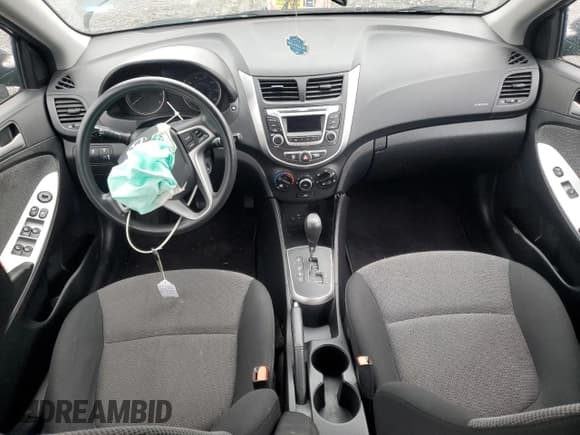 ✅ 2014 Hyundai Accent GS • VIN: KMHCT5AEXEU161365 • Lot: 72919524. Wystawiony na Copart z przebiegiem 86 624 mil. Bezpłatny archiwum sprzedaży aukcyjnych z USA i szczegółowy raport historii pojazdu na DreamBid. Zdjęcie 8.