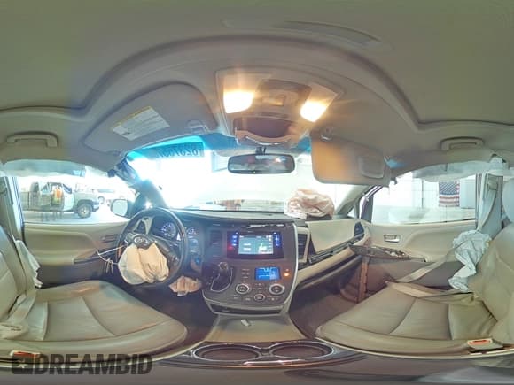 ✅ 2015 Toyota Sienna XLE • VIN: 5TDYK3DCXFS597778 • Lot: 82375575. Listed on Copart with 159,686 mi. Free auction sales archive from the USA and detailed vehicle history report at DreamBid. Image 15.