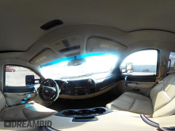 ✅ 2008 Chevrolet Silverado 2500HD LTZ • VIN: 1GCHK23698F169774 • Lot: 43274623. Wystawiony na IAAI z przebiegiem 272 098 mil. Bezpłatny archiwum sprzedaży aukcyjnych z USA i szczegółowy raport historii pojazdu na DreamBid. Zdjęcie 18.