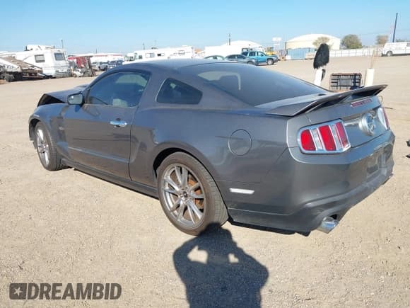 ✅ 2011 Ford Mustang GT Premium • VIN: 1ZVBP8CF2B5155722 • Lot: 43645788. Listed on IAAI with Not provided. Free auction sales archive from the USA and detailed vehicle history report at DreamBid. Image 3.