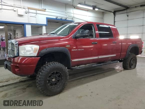 2007 Dodge 1500 SLT z VIN 3D7KS19D57G742002, wystawiony jako Copart lot #86563504 z przebiegiem 135 780 mil mil oraz Szkoda całkowita • Salvage title. Historia ofert i sprzedaży dostępna na DreamBid. Obrazek 1.