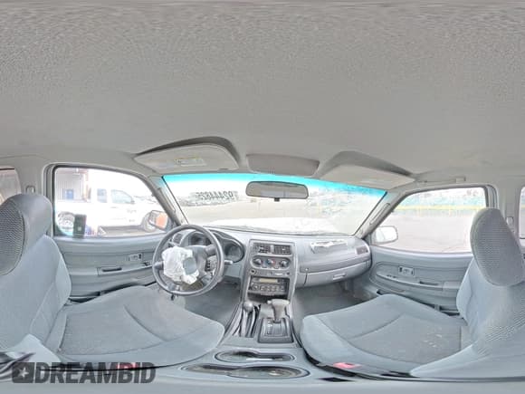 ✅ 2002 Nissan Frontier SVE • VIN: 1N6MD26Y52C374116 • Lot: 92444825. Listed on Copart with 182,661 mi. Free auction sales archive from the USA and detailed vehicle history report at DreamBid. Image 14.