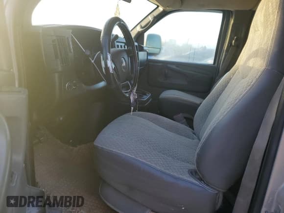 ✅ 2008 Chevrolet Express Passenger • VIN: 1GAHG39K181202980 • Lot: 77233854. Listed on Copart with Not provided. Free auction sales archive from the USA and detailed vehicle history report at DreamBid. Image 7.