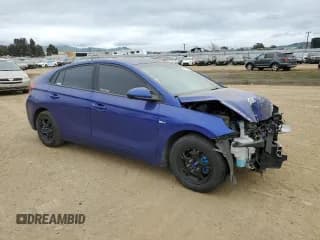 ✅ 2019 Hyundai Ioniq Blue • VIN: KMHC65LC4KU180704 • Lot: 46729075. Wystawiony na Copart z przebiegiem 102 336 mil. Bezpłatny archiwum sprzedaży aukcyjnych z USA i szczegółowy raport historii pojazdu na DreamBid. Zdjęcie 4.