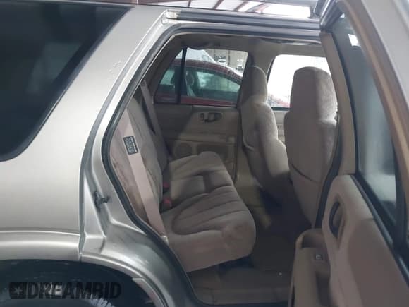 ✅ 1999 GMC Jimmy SLE • VIN: 1GKDT13W7X2529298 • Лот: 41556249. Опубликован ранее на IAAI с пробегом 114 750 миль. Бесплатный доступ к архиву аукционных продаж из США и подробный отчёт об истории автомобиля на DreamBid. Изображение 8.