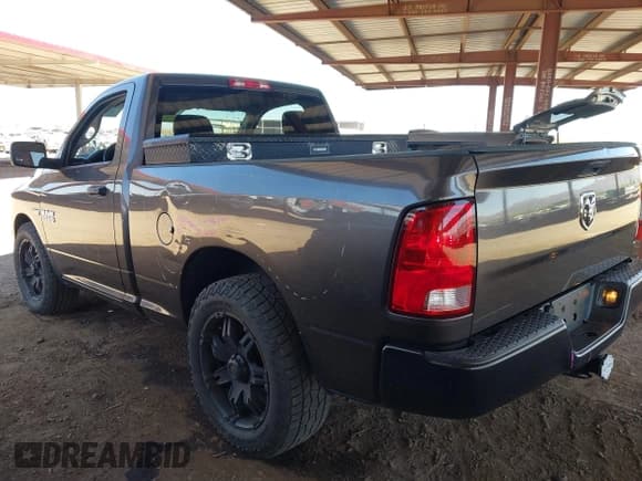 ✅ 2017 Ram 1500 Express • VIN: 3C6JR6AT1HG542521 • Lot: 42226100. Listed on IAAI with 76,241 mi. Free auction sales archive from the USA and detailed vehicle history report at DreamBid. Image 6.