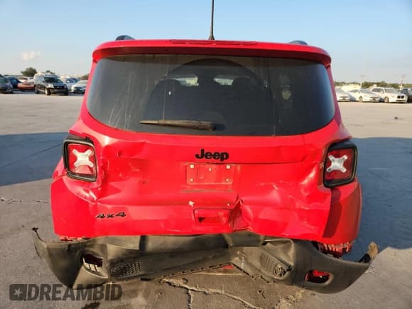 ✅ 2019 Jeep Renegade Altitude • VIN: ZACNJBBB8KPJ78780 • Lot: 81255845. Listed on Copart with 112,756 mi. Free auction sales archive from the USA and detailed vehicle history report at DreamBid. Image 6.
