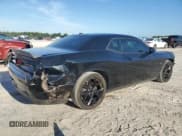 ✅ 2019 Dodge Challenger R/T • VIN: 2C3CDZBT8KH641929 • Lot: 68801274. Wystawiony na Copart z przebiegiem 79 429 mil. Bezpłatny archiwum sprzedaży aukcyjnych z USA i szczegółowy raport historii pojazdu na DreamBid. Zdjęcie 3.