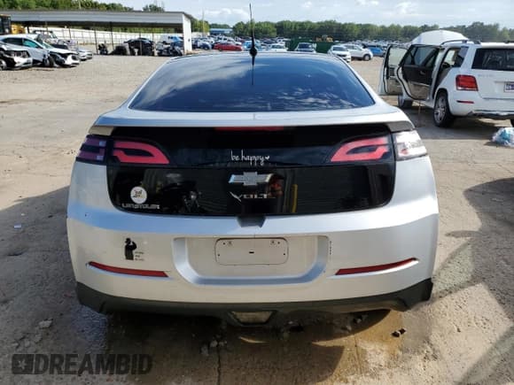 ✅ 2012 Chevrolet Volt • VIN: 1G1RA6E48CU115566 • Lot: 70376304. Wystawiony na Copart z przebiegiem 147 166 mil. Bezpłatny archiwum sprzedaży aukcyjnych z USA i szczegółowy raport historii pojazdu na DreamBid. Zdjęcie 6.