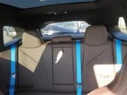 ✅ 2022 BMW iX xDrive50 • VIN: WB523CF09NCK46216 • Lot: 46918714. Wystawiony na Copart z przebiegiem 26 342 mil. Bezpłatny archiwum sprzedaży aukcyjnych z USA i szczegółowy raport historii pojazdu na DreamBid. Zdjęcie 10.