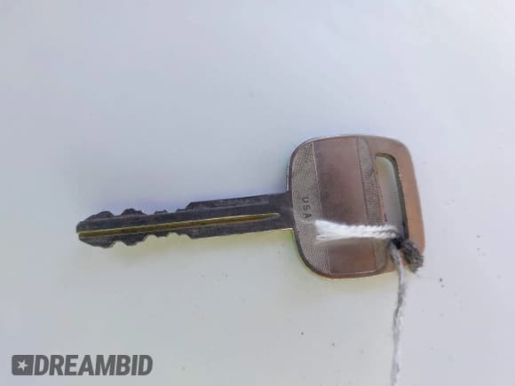 ✅ 1996 Toyota Tacoma • VIN: 4TANL42N8TZ204750 • Lot: 43631792. Wystawiony na IAAI z przebiegiem 142 749 mil. Bezpłatny archiwum sprzedaży aukcyjnych z USA i szczegółowy raport historii pojazdu na DreamBid. Zdjęcie 11.