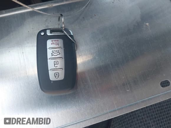 ✅ 2014 Hyundai Sonata Limited • VIN: 5NPEC4AC5EH811865 • Lot: 43210386. Listed on IAAI with 138,125 mi. Free auction sales archive from the USA and detailed vehicle history report at DreamBid. Image 11.