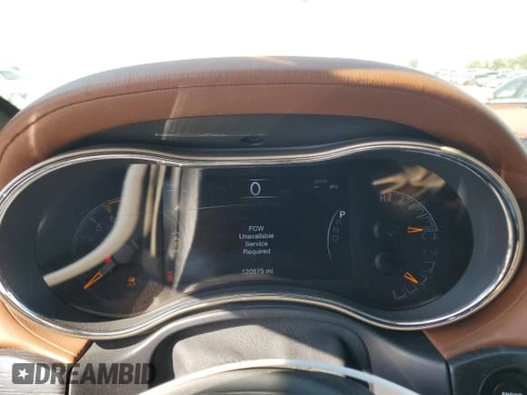 ✅ 2017 Jeep Grand Cherokee Summit • VIN: 1C4RJFJT1HC948644 • Lot: 84222105. Listed on Copart with 120,575 mi. Free auction sales archive from the USA and detailed vehicle history report at DreamBid. Image 9.