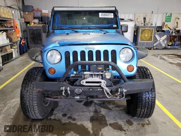 ✅ 2010 Jeep Wrangler Unlimited Rubicon • VIN: 1J4BA6H12AL158663 • Lot: 85866975. Wystawiony na Copart z przebiegiem 70 022 mil. Bezpłatny archiwum sprzedaży aukcyjnych z USA i szczegółowy raport historii pojazdu na DreamBid. Zdjęcie 5.