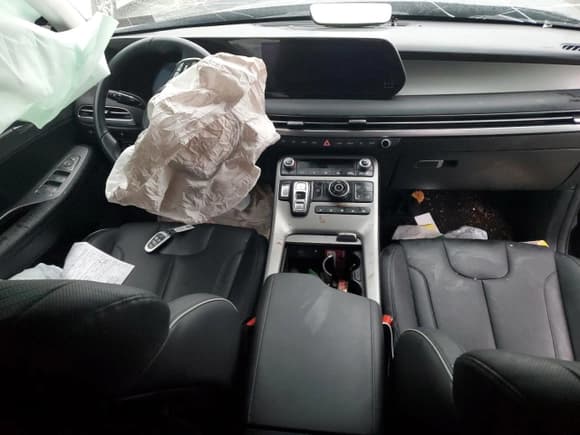 ✅ 2024 Hyundai Palisade SEL • VIN: KM8R4DGEXRU709203 • Лот: 42699335. Опубликован ранее на Copart с пробегом Не указан. Бесплатный доступ к архиву аукционных продаж из США и подробный отчёт об истории автомобиля на DreamBid. Изображение 8.