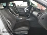 ✅ 2022 Dodge Charger GT • VIN: 2C3CDXHG2NH104248 • Lot: 70005275. Wystawiony na Copart z przebiegiem Nie podano. Bezpłatny archiwum sprzedaży aukcyjnych z USA i szczegółowy raport historii pojazdu na DreamBid. Zdjęcie 7.