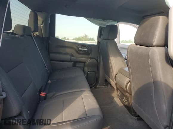 ✅ 2020 Chevrolet Silverado 1500 Custom • VIN: 3GCPWBEH1LG137536 • Lot: 72435284. Wystawiony na Copart z przebiegiem 78 881 mil. Bezpłatny archiwum sprzedaży aukcyjnych z USA i szczegółowy raport historii pojazdu na DreamBid. Zdjęcie 11.