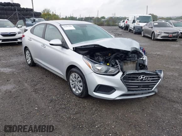 ✅ 2022 Hyundai Accent SEL • VIN: 3KPC24A69NE171619 • Lot: 43297106. Wystawiony na IAAI z przebiegiem 82 778 mil. Bezpłatny archiwum sprzedaży aukcyjnych z USA i szczegółowy raport historii pojazdu na DreamBid. Zdjęcie 1.