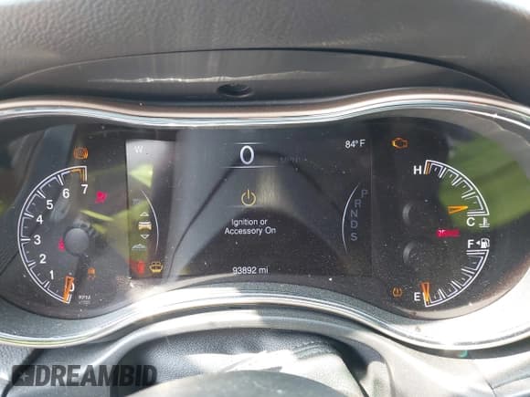 ✅ 2015 Jeep Grand Cherokee Limited • VIN: 1C4RJFBG7FC858428 • Лот: 42916787. Опубликован ранее на IAAI с пробегом 93 892 миль. Бесплатный доступ к архиву аукционных продаж из США и подробный отчёт об истории автомобиля на DreamBid. Изображение 16.