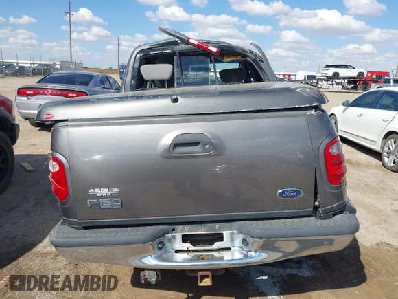 ✅ 2003 Ford F-150 XLT • VIN: 1FTRW08LX3KC81155 • Лот: 43426656. Опубликован ранее на IAAI с пробегом 192 214 миль. Бесплатный доступ к архиву аукционных продаж из США и подробный отчёт об истории автомобиля на DreamBid. Изображение 16.