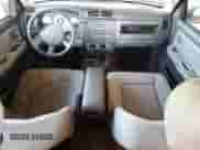 2010 Dodge Dakota Bighorn/Lonestar z VIN 1D7CE3GK9AS163619, wystawiony jako Copart lot #77604814 z przebiegiem 187 461 mil mil oraz Czysty tytuł • Clean title. Historia ofert i sprzedaży dostępna na DreamBid. Obrazek 8.