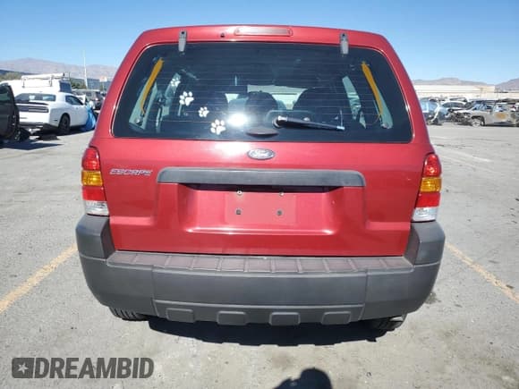 ✅ 2005 Ford Escape XLS Value • VIN: 1FMYU02Z35KA40101 • Лот: 90510375. Опубликован ранее на Copart с пробегом 178 764 миль. Бесплатный доступ к архиву аукционных продаж из США и подробный отчёт об истории автомобиля на DreamBid. Изображение 6.
