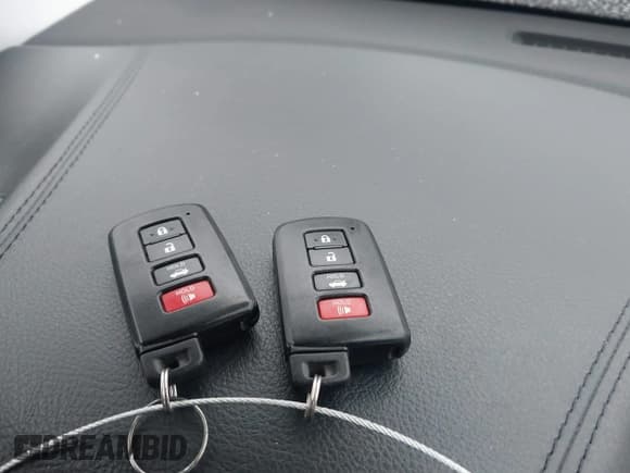 ✅ 2015 Toyota Avalon XLE Touring • VIN: 4T1BK1EBXFU176666 • Лот: 43567158. Опубликован ранее на IAAI с пробегом 95 155 миль. Бесплатный доступ к архиву аукционных продаж из США и подробный отчёт об истории автомобиля на DreamBid. Изображение 11.