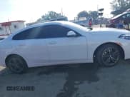 ✅ 2021 BMW 2 Series 228i • VIN: WBA53AK09M7H30650 • Lot: 42043390. Wystawiony na IAAI z przebiegiem 89 611 mil. Bezpłatny archiwum sprzedaży aukcyjnych z USA i szczegółowy raport historii pojazdu na DreamBid. Zdjęcie 14.