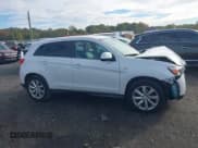✅ 2015 Mitsubishi Outlander SE • VIN: 4A4AR4AU7FE057254 • Lot: 43456591. Wystawiony na IAAI z przebiegiem 115 762 mil. Bezpłatny archiwum sprzedaży aukcyjnych z USA i szczegółowy raport historii pojazdu na DreamBid. Zdjęcie 13.
