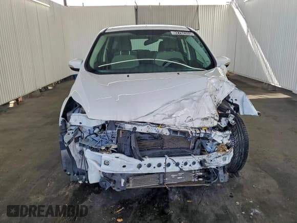 ✅ 2015 Ford C-Max SE • VIN: 1FADP5AU2FL118432 • Лот: 92762325. Опубликован ранее на Copart с пробегом 55 641 миль. Бесплатный доступ к архиву аукционных продаж из США и подробный отчёт об истории автомобиля на DreamBid. Изображение 5.