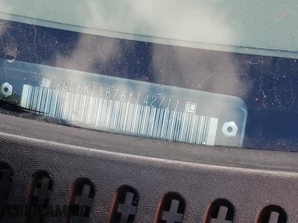 ✅ 2006 Chevrolet Silverado 1500 LS • VIN: 2GCEK19B761142711 • Lot: 78874364. Wystawiony na Copart z przebiegiem Nie podano mil. Skorzystaj z bezpłatnego archiwum sprzedaży aukcyjnych z USA i zobacz szczegółowy raport historii pojazdu na DreamBid. Zdjęcie 12.