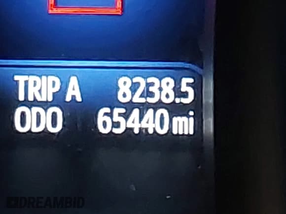 ✅ 2016 Toyota Avalon Limited • VIN: 4T1BD1EB3GU056106 • Lot: 43574535. Wystawiony na IAAI z przebiegiem 65 440 mil. Bezpłatny archiwum sprzedaży aukcyjnych z USA i szczegółowy raport historii pojazdu na DreamBid. Zdjęcie 15.