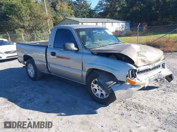 2002 Chevrolet Silverado 1500 с VIN 1GCEC14W32Z223181, выставлен на аукционе IAAI как лот 43468850 с пробегом Не указан миль и . История ставок и продаж доступна на DreamBid. Изображение 1.