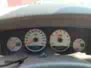 2005 Dodge Neon SXT z VIN 1B3ES56C95D195886, wystawiony jako Copart lot #62166755 z przebiegiem 122 793 mil mil oraz Szkoda całkowita • Salvage title. Historia ofert i sprzedaży dostępna na DreamBid. Obrazek 9.