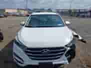 2018 Hyundai Tucson SEL z VIN KM8J3CA40JU702923, wystawiony jako IAAI lot #42997284 z przebiegiem 182 142 mil mil oraz . Historia ofert i sprzedaży dostępna na DreamBid. Obrazek 12.