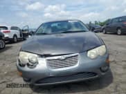 ✅ 2002 Chrysler 300M M • VIN: 2C3AE66G62H136598 • Lot: 63236195. Wystawiony na Copart z przebiegiem 131 696 mil. Bezpłatny archiwum sprzedaży aukcyjnych z USA i szczegółowy raport historii pojazdu na DreamBid. Zdjęcie 5.