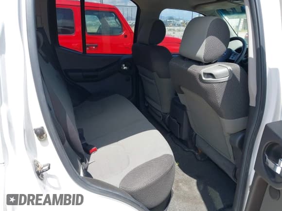 ✅ 2006 Nissan Xterra SE • VIN: 5N1AN08W56C534029 • Lot: 42809149. Wystawiony na IAAI z przebiegiem 219 585 mil. Bezpłatny archiwum sprzedaży aukcyjnych z USA i szczegółowy raport historii pojazdu na DreamBid. Zdjęcie 8.