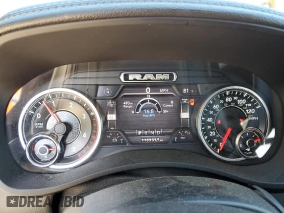 ✅ 2019 Ram 3500 Laramie • VIN: 3C63RRJL6KG719548 • Lot: 61183825. Listed on Copart with 118,931 mi. Free auction sales archive from the USA and detailed vehicle history report at DreamBid. Image 9.