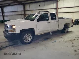 ✅ 2018 Chevrolet Silverado 1500 Work Truck • VIN: 1GCVKNEH0JZ256731 • Lot: 73412894. Wystawiony na Copart z przebiegiem 77 957 mil. Bezpłatny archiwum sprzedaży aukcyjnych z USA i szczegółowy raport historii pojazdu na DreamBid. Zdjęcie 1.
