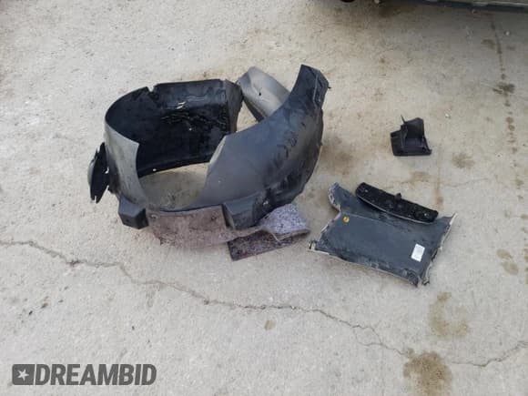 ✅ 2011 Chevrolet Equinox LTZ • VIN: 2CNFLFE58B6306121 • Лот: 68536884. Опубликован ранее на Copart с пробегом 101 415 миль. Бесплатный доступ к архиву аукционных продаж из США и подробный отчёт об истории автомобиля на DreamBid. Изображение 13.