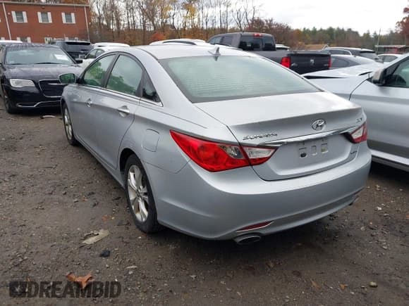 ✅ 2011 Hyundai Sonata SE • VIN: 5NPEC4ABXBH294372 • Lot: 43547834. Wystawiony na IAAI z przebiegiem 152 395 mil. Bezpłatny archiwum sprzedaży aukcyjnych z USA i szczegółowy raport historii pojazdu na DreamBid. Zdjęcie 3.