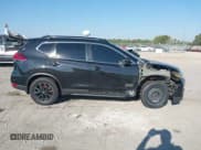 ✅ 2017 Nissan Rogue SL • VIN: 5N1AT2MV2HC765908 • Лот: 43238539. Опубликован ранее на IAAI с пробегом 112 427 миль. Бесплатный доступ к архиву аукционных продаж из США и подробный отчёт об истории автомобиля на DreamBid. Изображение 12.