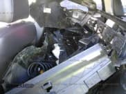 ✅ 2015 Ford Escape Titanium • VIN: 1FMCU9J90FUC57840 • Lot: 15941836. Wystawiony na IAAI z przebiegiem Nie podano. Bezpłatny archiwum sprzedaży aukcyjnych z USA i szczegółowy raport historii pojazdu na DreamBid. Zdjęcie 8.