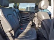 ✅ 2015 Audi Q7 Premium Plus • VIN: WA1LGAFE2FD006606 • Lot: 94137085. Wystawiony na Copart z przebiegiem 102 296 mil. Bezpłatny archiwum sprzedaży aukcyjnych z USA i szczegółowy raport historii pojazdu na DreamBid. Zdjęcie 10.