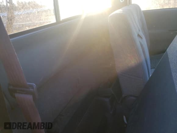 ✅ 1993 Toyota T100 • VIN: JT4VD10C5P0002752 • Лот: 79648324. Опубликован ранее на Copart с пробегом 173 815 миль. Бесплатный доступ к архиву аукционных продаж из США и подробный отчёт об истории автомобиля на DreamBid. Изображение 10.