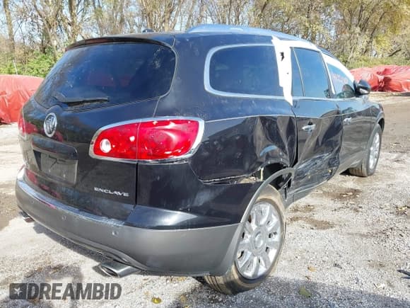 ✅ 2012 Buick Enclave Leather • VIN: 5GAKRCEDXCJ395008 • Lot: 42921808. Wystawiony na IAAI z przebiegiem 128 398 mil. Bezpłatny archiwum sprzedaży aukcyjnych z USA i szczegółowy raport historii pojazdu na DreamBid. Zdjęcie 4.